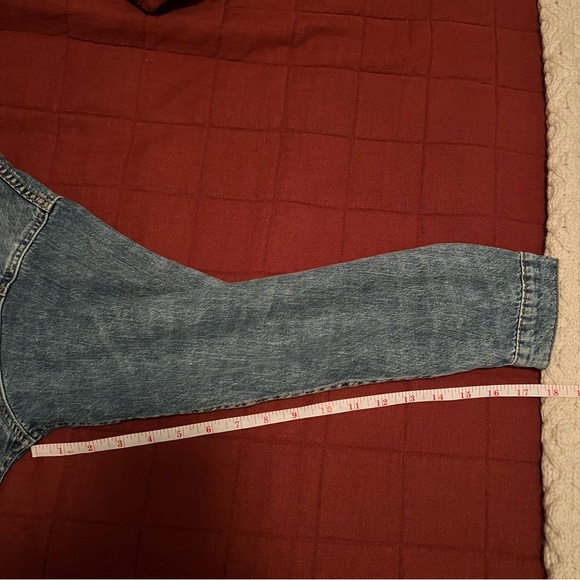 American Eagle Oversized Denim Jacket - Picture 10 of 11